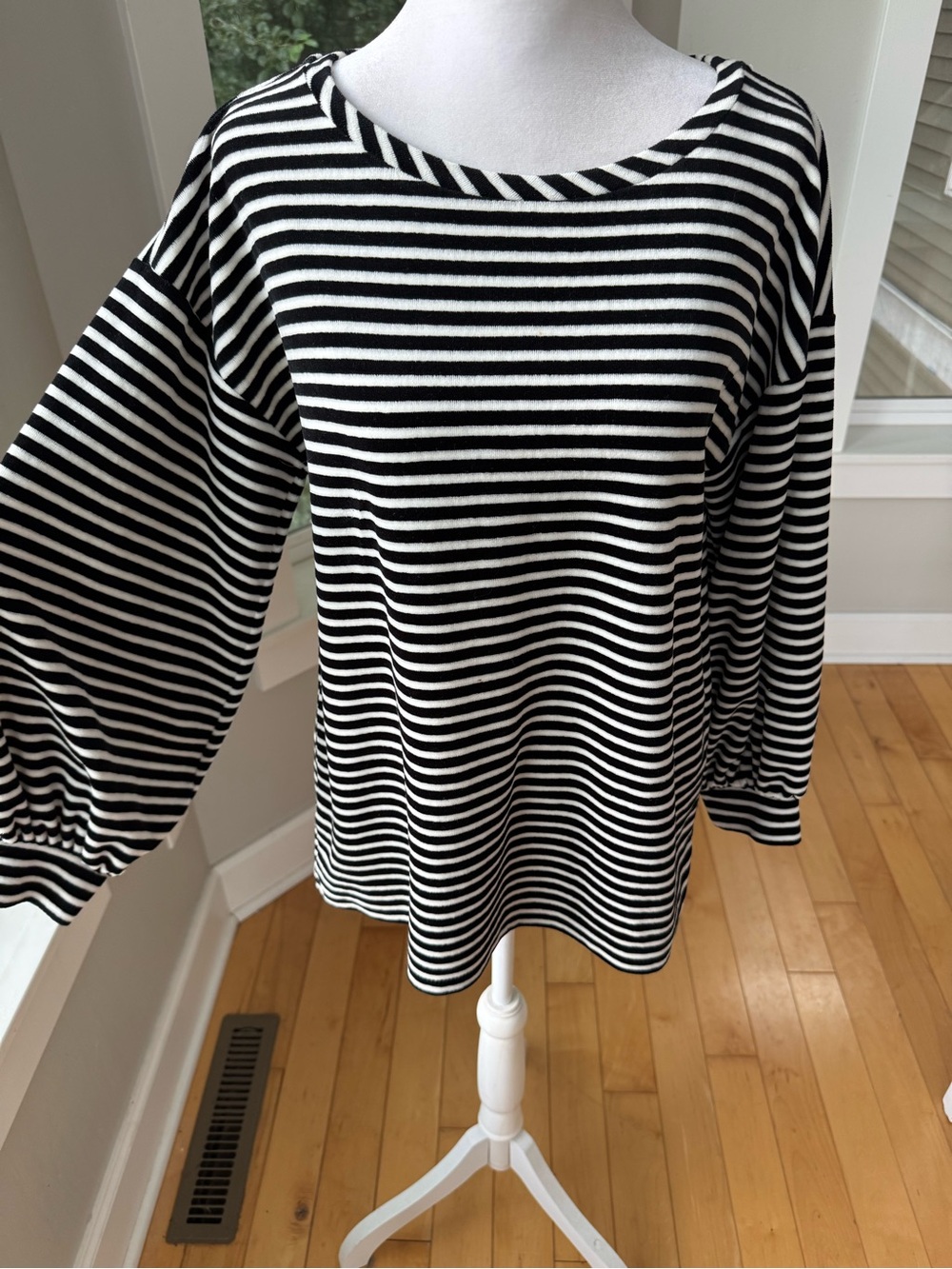 LOFT Black & White Stripe Velour Boatneck Statement Sleeves Top Sz Small